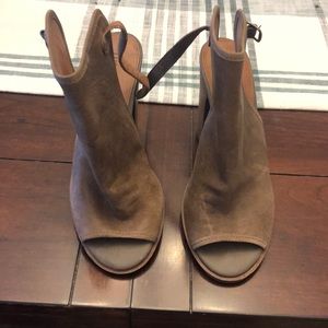 Brown leather mule : Lucky brand